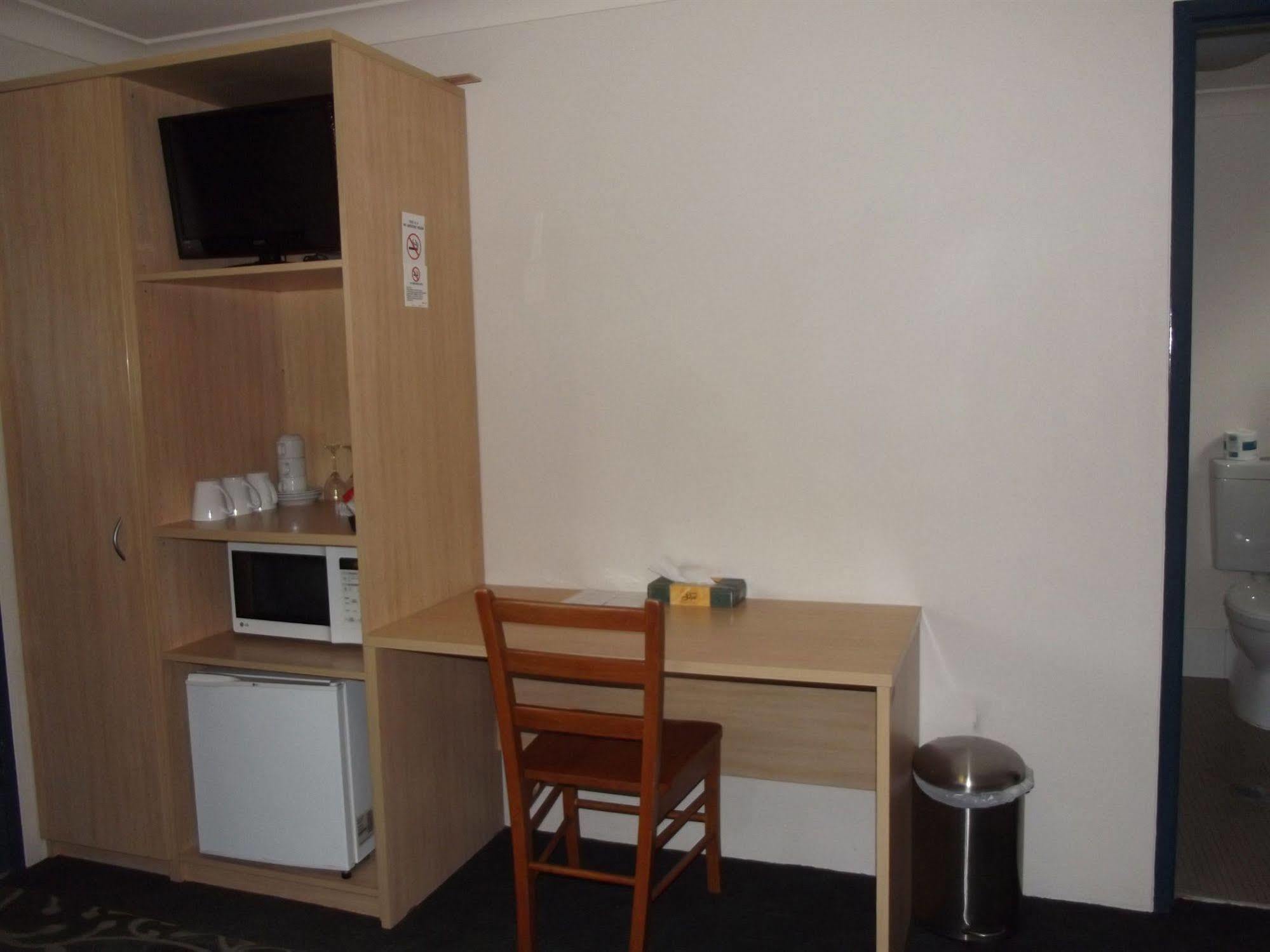 Red Cedar Motel Muswellbrook Exterior foto